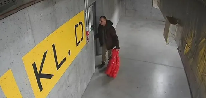 Łotr spod ciemnej gwiazdy poszukiwany. Policja publikuje wizerunek [WIDEO]