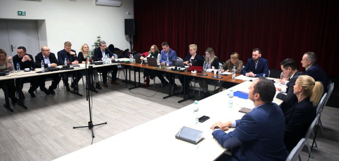 Radni wyrazili zgodę na inwestycję hotelową w Rybakach w gminie Stawiguda [WIDEO]