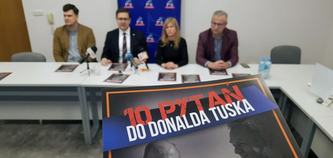 Artykuł: 10 pytań do Donalda Tuska. PiS w Olsztynie zwołał konferencję [WIDEO]