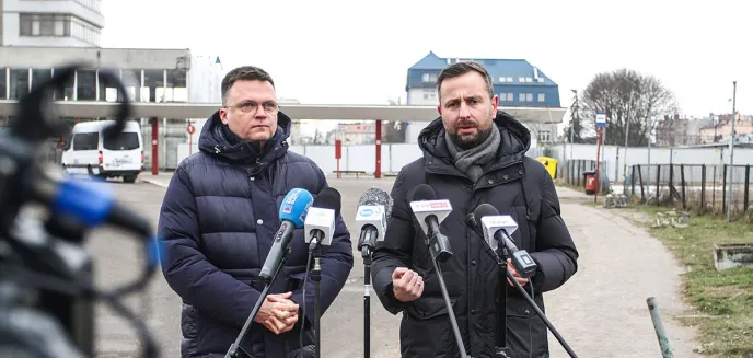 ''Bez mobilności społecznej nie będzie niczego''. Szymon Hołownia (Polska 2050) i Władysław Kosiniak-Kamysz (PSL) w Olsztynie o lokalnych problemach