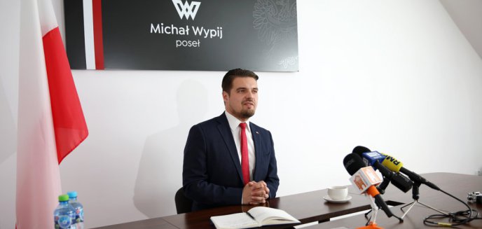 ''Trzecia kadencja PiSu byłaby dla Polski katastrofą''. Poseł Michał Wypij o odejściu z Porozumienia i planach na przyszłość