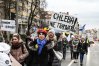Większość miejskich urzędników chce większych pensji. Manifestowali to po raz kolejny idąc głównymi ulicami Olsztyna