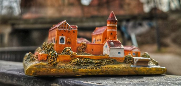 Artykuł: [WYWIAD] Rzucił pracę w korporacji i zaczął tworzyć miniatury. Ma w swoich zbiorach m.in. olsztyński zamek