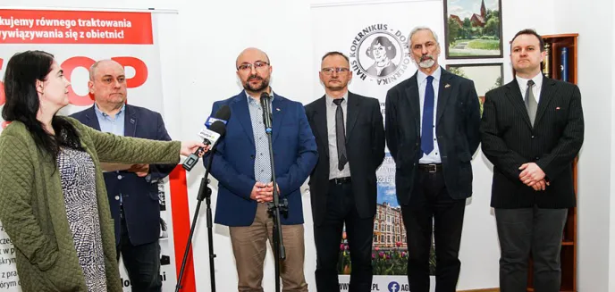 Dyskryminacja mniejszości niemieckiej czy szukanie symetrii w relacjach? ''Obywatele stają się zakładnikami gry politycznej''