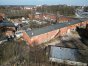 Fundacja zajmująca się szkoleniem dekarzy chce odrestaurować kolejny budynek w Koszarach Dragonów