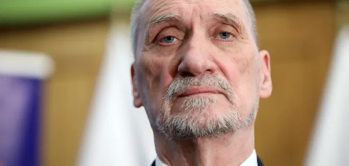 Antoni Macierewicz w Olsztynie: ''Katastrofa smoleńska była zapowiedzią, jak Rosjanie chcą zniszczyć Europę [ZDJĘCIA, WIDEO]
