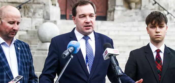 Solidarna Polska w obronie lasów, chrześcijan i polskiego mięsa. Wiceminister sprawiedliwości w Olsztynie