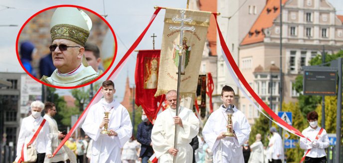 Artykuł: ''Kościół żyje dzięki Eucharystii". Abp Józef Górzyński cytował Jana Pawła II