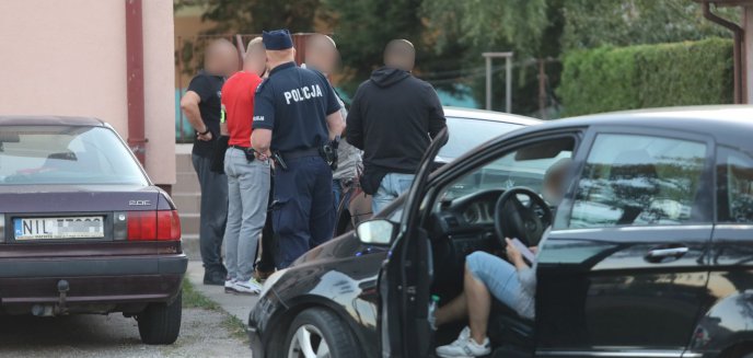 Policjant z Olsztyna po pijaku staranował mercedesa. Wszczęto „procedurę zwolnienia”