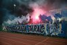 Dość osobliwa oprawa kibiców Stomilu w Grudziądzu z podobizną św. Jakuba, patrona Olsztyna