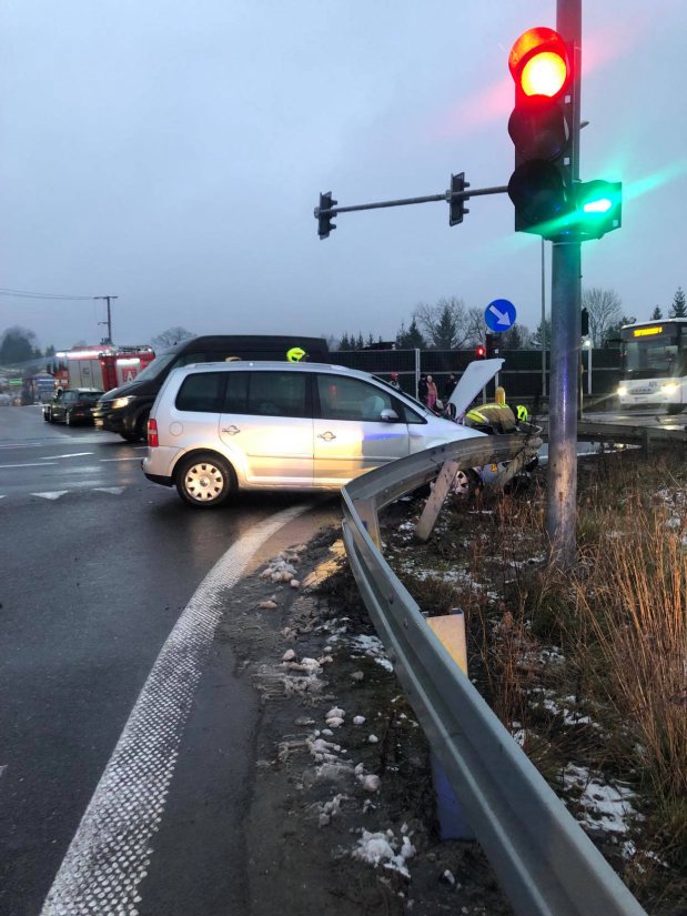 Kolizja Na Newralgicznym Skrzyżowaniu Pod... - Olsztyn