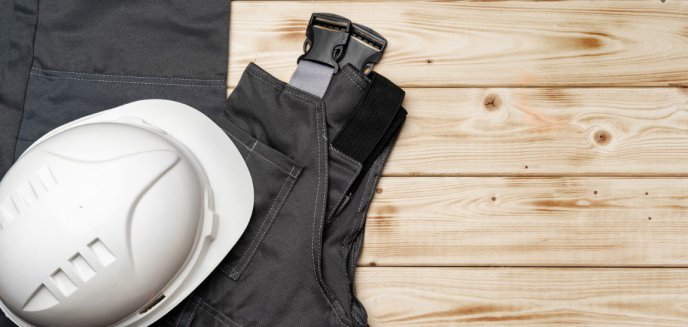 Komfort i ergonomia pracy: jak ubrania BHP wpływają na Twoją wydajność?