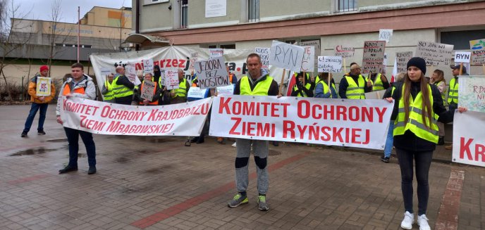 Protest w Olsztynie. Żółw błotny zdecyduje o przebiegu krajowej „szesnastki”? [ZDJĘCIA]