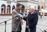 Kandydat na prezydenta Olsztyna, Robert Szewczyk (z lewej) otrzymał poparcie prezydenta Białegostoku, Tadeusza Truskolaskiego