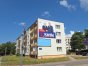 Na plakatach wyborczych prof. Karola Karskiego pojawił się prezes PiS