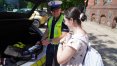 21-latka jest zafascynowana służbą w policji i bardzo chciała zobaczyć, jak wygląda praca policjantów z Komendy Miejskiej Policji w Olsztynie