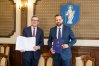 W środę (3 lipca) w olsztyńskim ratuszu podpisane zostało porozumienie między Uniwersytetem Warmińsko-Mazurskim a Urzędem Miasta Olsztyna na realizację projektu pilotażowego pn. „Monitorowanie stanu zdrowia dzieci i młodzieży w szkołach podstawowych na te