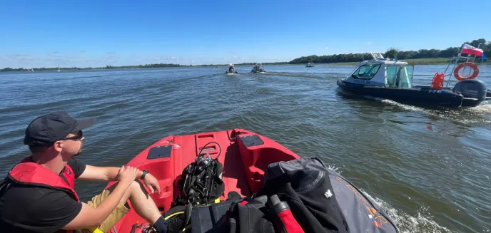 Jezioro Mikołajskie. Wydobyto ciała rodziców 4-latki