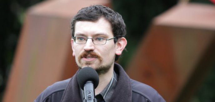 Artykuł: Głosowanie nie poszło po myśli radnego PiS, Radosława Nojmana. Chcą pozbawić go pracy