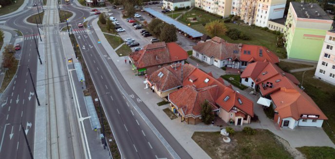 Osiedle Pieczewo. Obcy mężczyzna zagaduje i robi zdjęcia dzieciom?