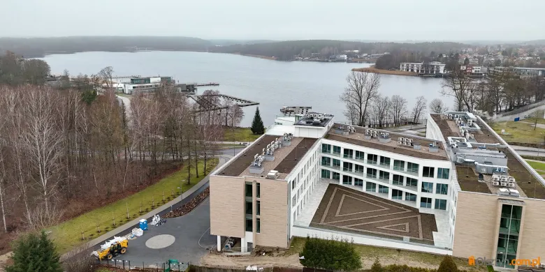 Budują nad jeziorem Ukiel w Olsztynie. Znamy kolejne decyzje ratusza