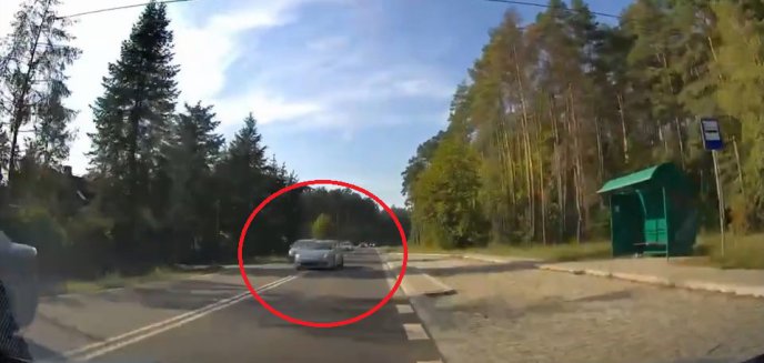 Kierujący hyundaiem ruszył na czołówkę. Chwile grozy na DK53 pod Olsztynem [WIDEO]