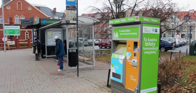 Olsztyn. Zrobił to w miejscu publicznym, na oczach policjantów. 39-latek trafił za kratki