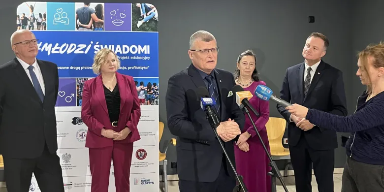 „Edukujmy, wcześnie diagnozujmy i leczmy”. Na Warmii i Mazurach rusza projekt #MłodziŚwiadomi, dot. profilaktyki chorób przenoszonych drogą płciową