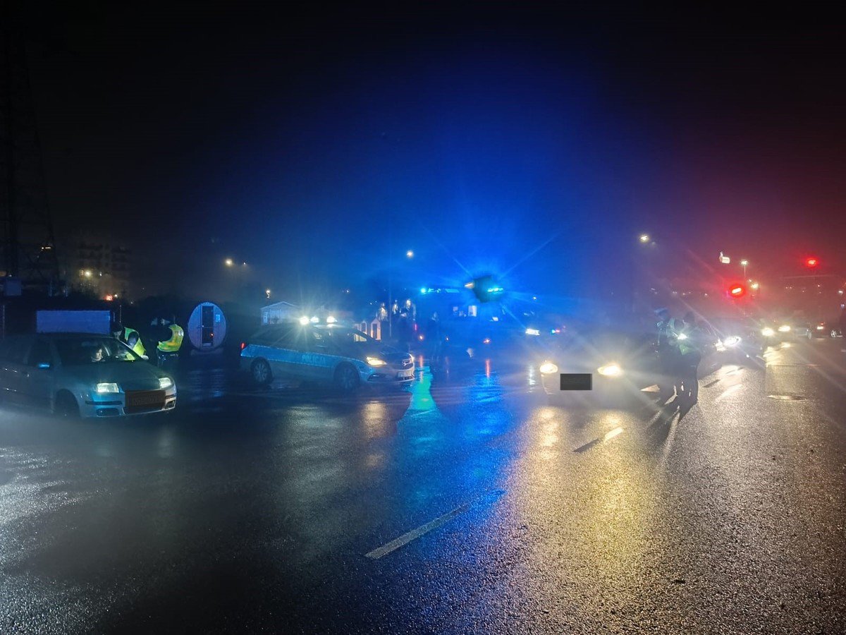 "Cars Night Mazury" w stolicy Warmii. Drogówki nie zaprosili, ale i tak przyjechali