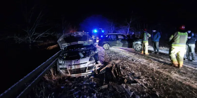 Gmina Dywity. Czołówka pod Ługwałdem. Sprawczynią 46-latka kierująca BMW [ZDJĘCIA]