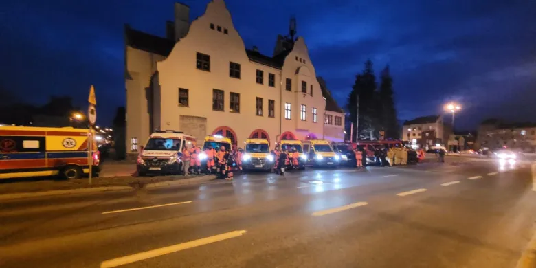 Olsztyn oddał hołd zmarłemu ratownikowi medycznemu z Siedlec. Co dalej z bezpieczeństwem medyków? [WIDEO]