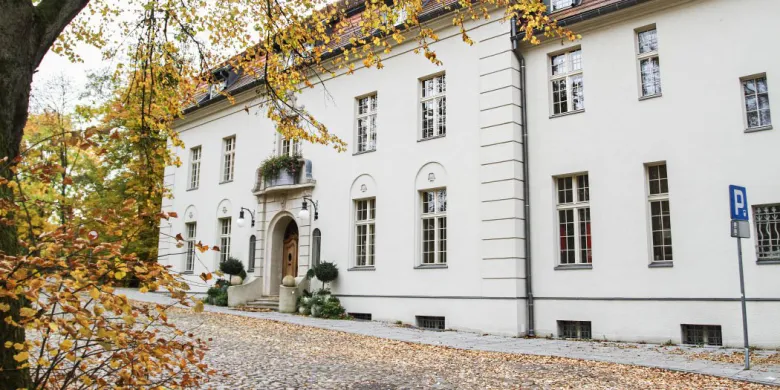 Od siedziby burgrabiego do restauracji – burzliwe dzieje Willi Casablanca w Olsztynie
