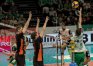 Kadr z sobotniego spotkania siatkarzy Indykpolu AZS w hali Urania przeciwko ukraińskiemu zespołowi