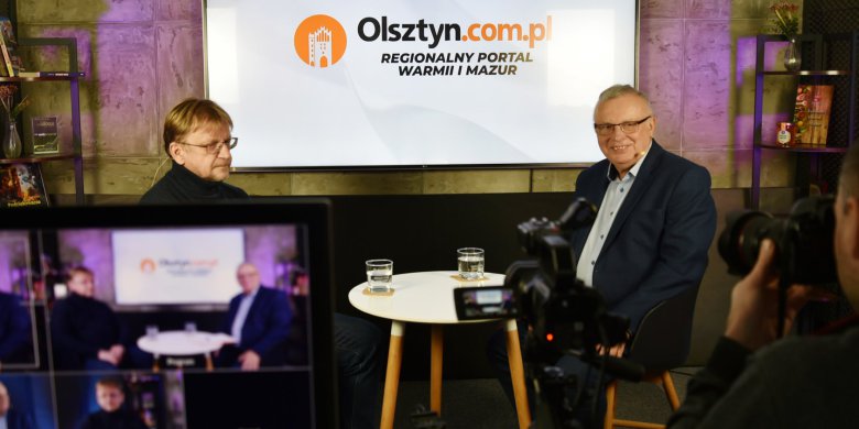 Artykuł: Dr Mariusz Korejwo, kierownik w Archiwum Państwowym w Olsztynie o pracy archiwistów, zasobach historycznych i Karolu Małłku [WIDEO]