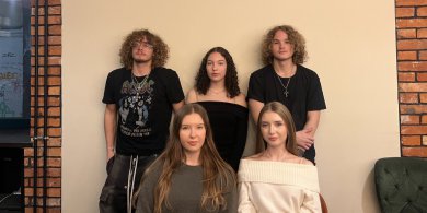 Artykuł: Świadome zakupy i niewymienianie ubrań co sezon. Olsztyńscy licealiści podjęli walkę z konsumpcjonizmem i „fast fashion”