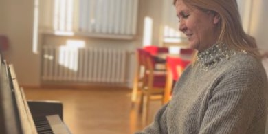 Artykuł: Iwona Arent podzieliła się w Internecie swoją muzyczną pasją [WIDEO]