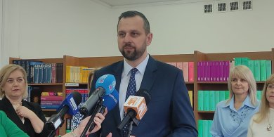 Artykuł: Termomodernizacja szkół i nowe place zabaw przy żłobkach. Olsztyn inwestuje w dzieci i młodzież