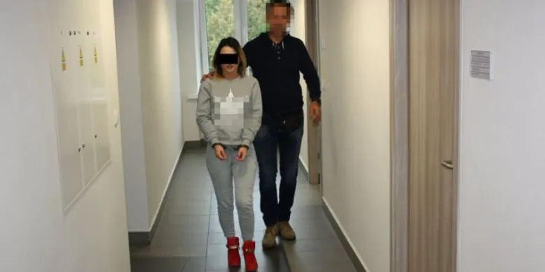 Bezwstydna 30-latka zrobiła to w olsztyńskiej galerii. Wszystko dla 150 zł!