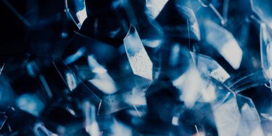 Artykuł: Diamenty laboratoryjne vs. naturalne – czym się różnią?