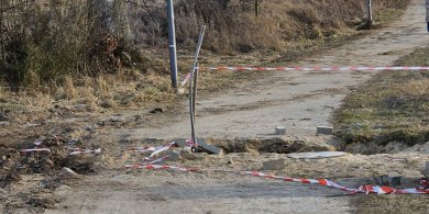 Artykuł: Gmina Stawiguda. Prace przy jeziorze Bartąg. Czy spacerowicze zostaną ze zniszczoną ścieżką? [ZDJĘCIA]
