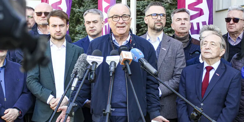 Olsztyn. Liderzy Nowej Lewicy o: "skasowaniu" Funduszu Kościelnego i "olbrzymim sukcesie" w rządzie