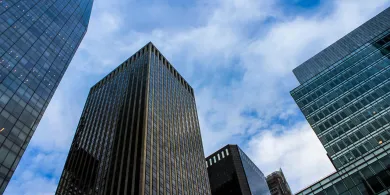 Szklane domy i kawa ze Starbacksa. Czy Olsztyn ma faktor city?