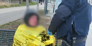 Olsztyn. 40-latek był ekstremalnie wychłodzony. Policja apeluje: nie bądźmy obojętni na krzywdę