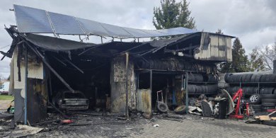 Artykuł: W Ostródzie spłonął warsztat samochodowy. Piękny gest mieszkańców