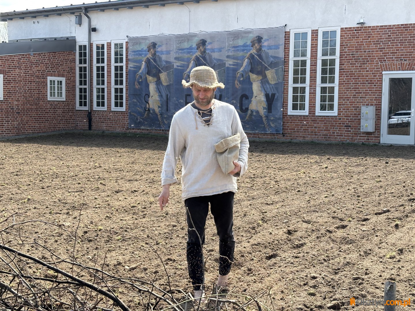 MOK Olsztyn. "SIEWCY" - powrót do korzeni powodem do refleksji nad współczesnością