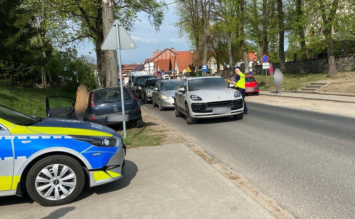 Gmina Olsztynek i Stawiguda. Policjanci szukali promili, a znaleźli... tylko czyste sumienia [ZDJĘCIA]