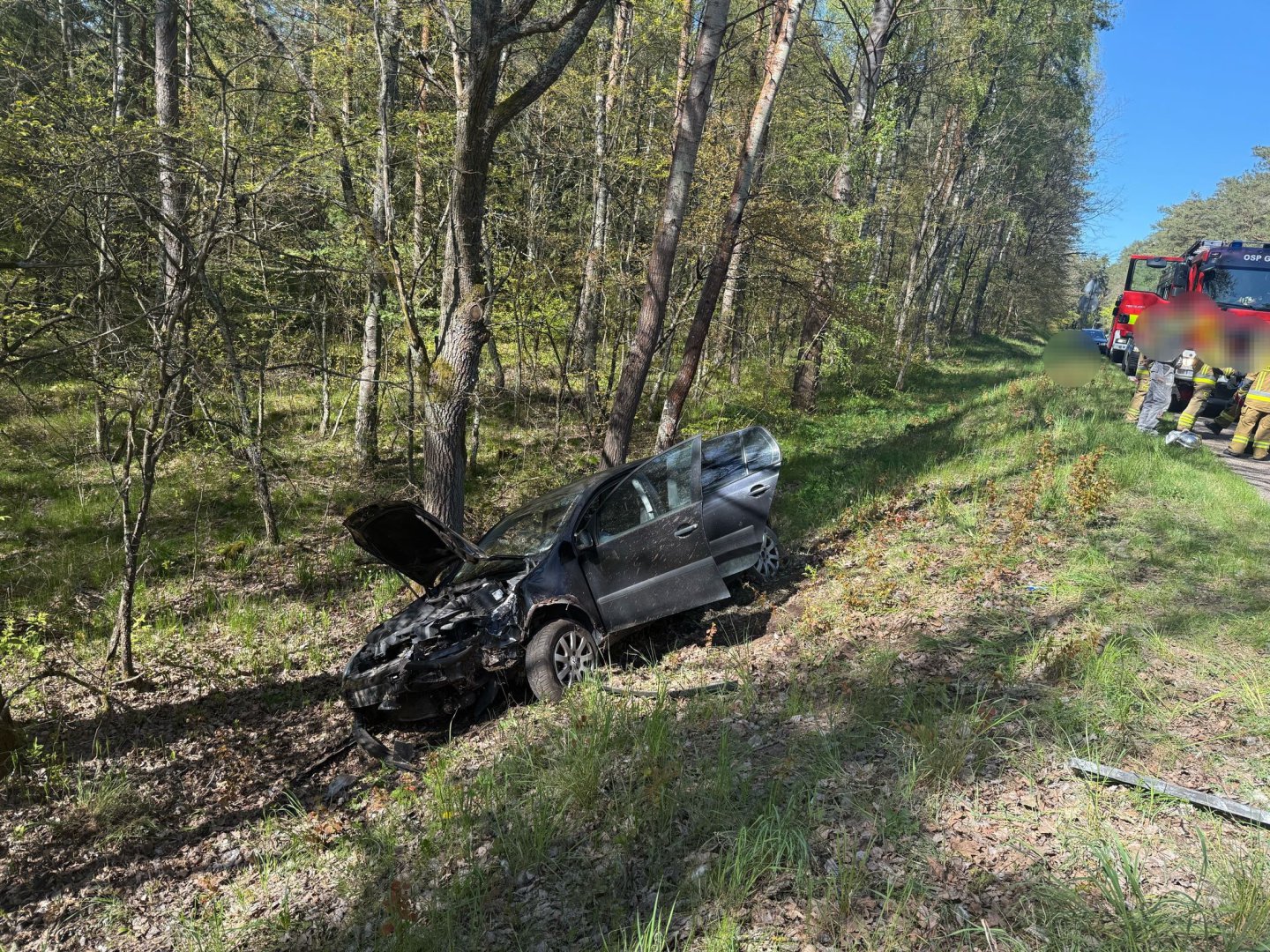 "Parkowanie" w rowie surowo wzbronione. "Szaleństwa" pijanego kierowcy pod Mrągowem