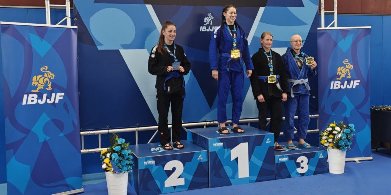 Sukces zawodników z Olsztyna na Mistrzostwach Europy Master w brazylijskim jiu-jitsu w Barcelonie