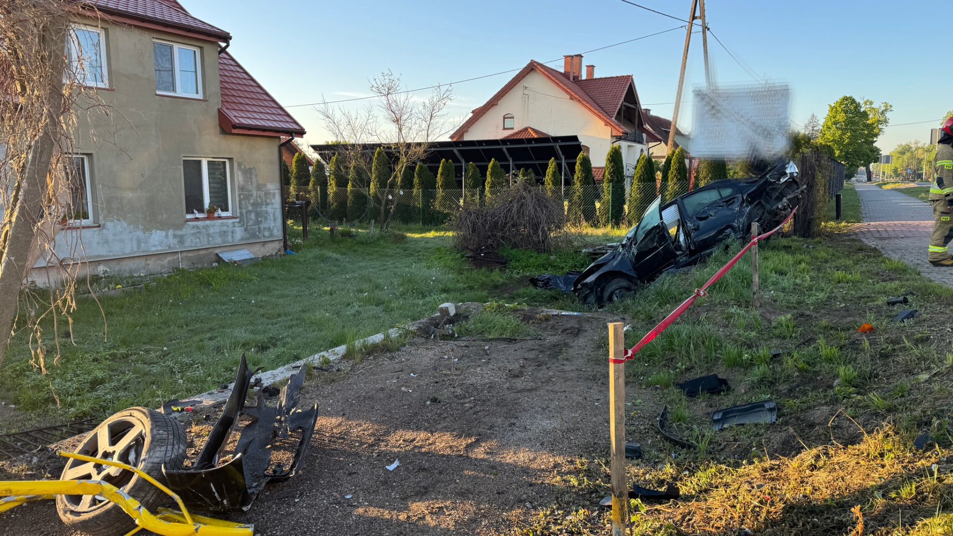 29-latek szedł chodnikiem, gdy wjechał w niego pijany kierowca. Śmiertelny wypadek w Pieckach