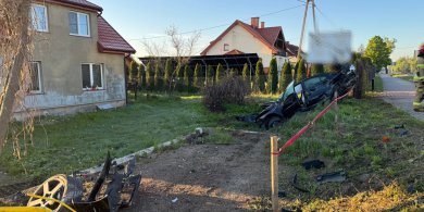 Artykuł: 29-latek szedł chodnikiem, gdy wjechał w niego pijany kierowca. Śmiertelny wypadek w Pieckach
